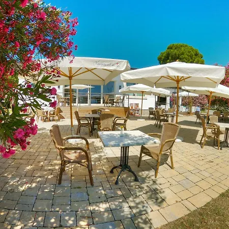 Sivinos Boutique Кемпинг