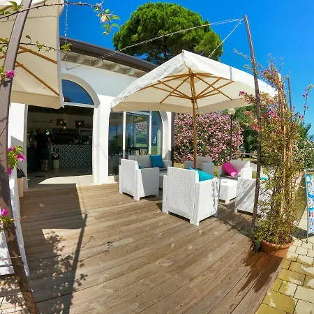 Sivinos Boutique Кемпинг