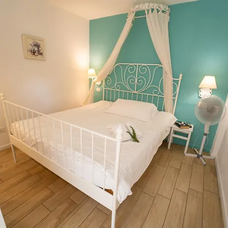 Sivinos Boutique Кемпинг Манерба-дель-Гарда