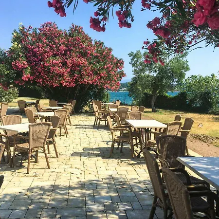 Sivinos Boutique Кемпинг Манерба-дель-Гарда