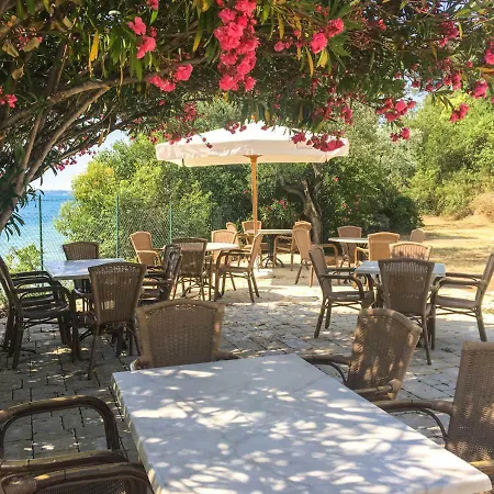 Sivinos Boutique