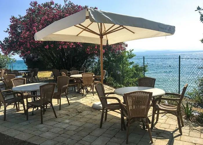 Sivinos Boutique Camping